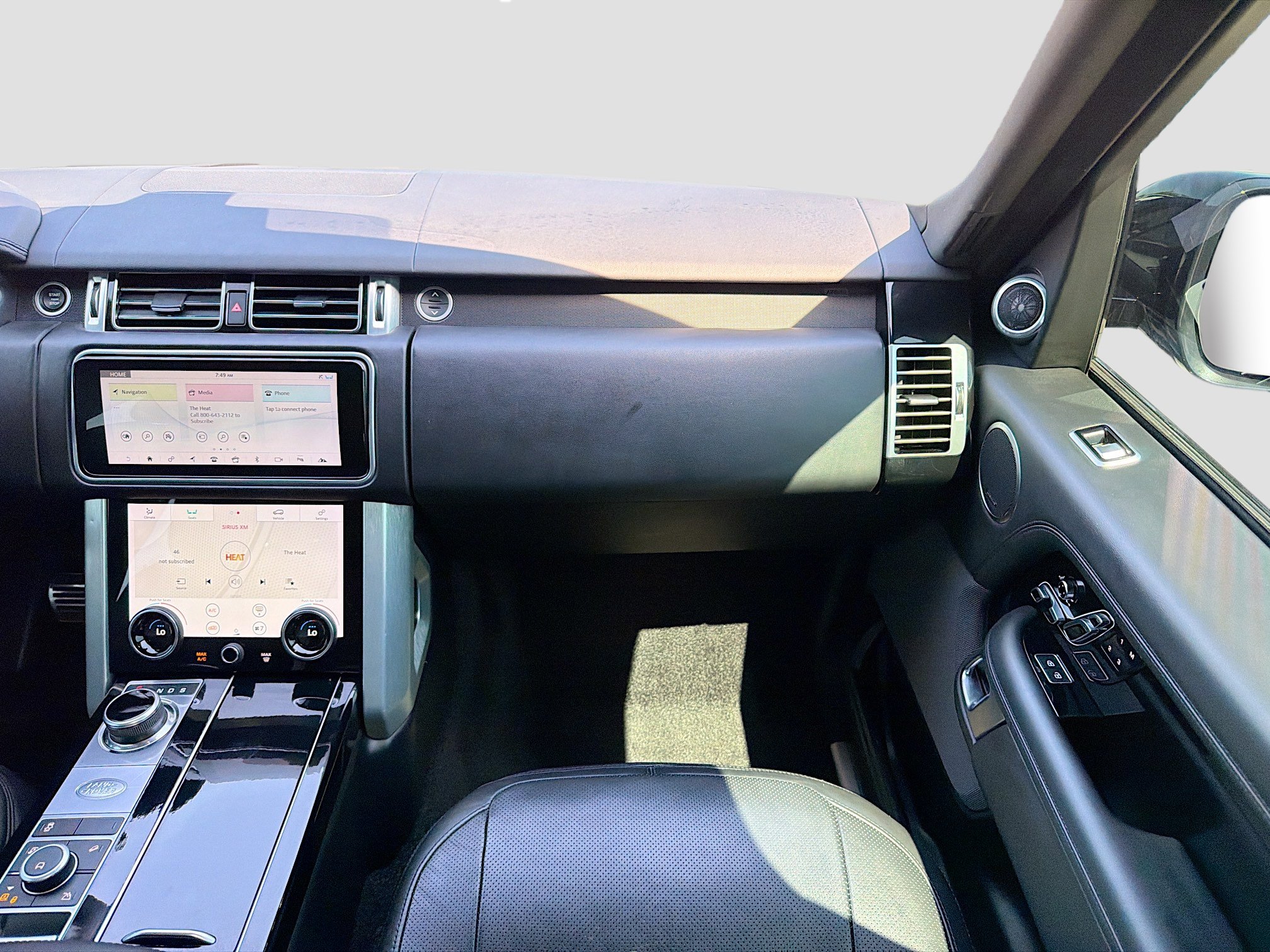 Used 2022 Land Rover Range Rover Westminster Edition image 19