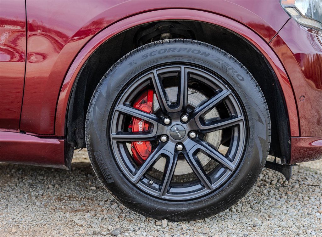 Used 2018 Dodge Durango SRT image 11