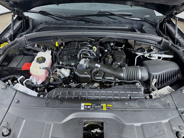 Used 2023 Jeep Grand Cherokee L Laredo image 31