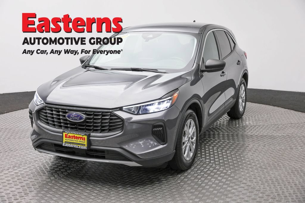 Used 2024 Ford Escape Active