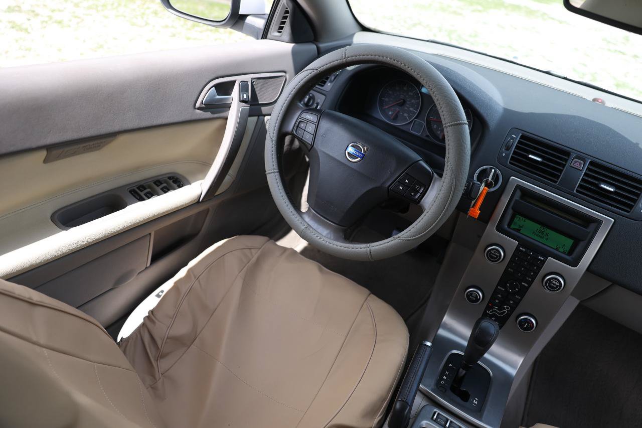 Used 2008 Volvo C70 T5 FWD image 20