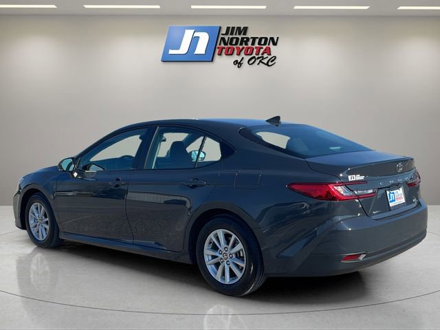 Used 2026 Toyota Camry LE FWD image 7