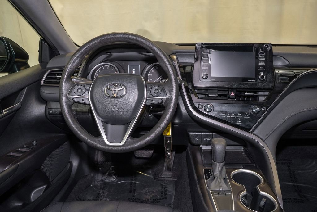 Used 2024 Toyota Camry LE image 6