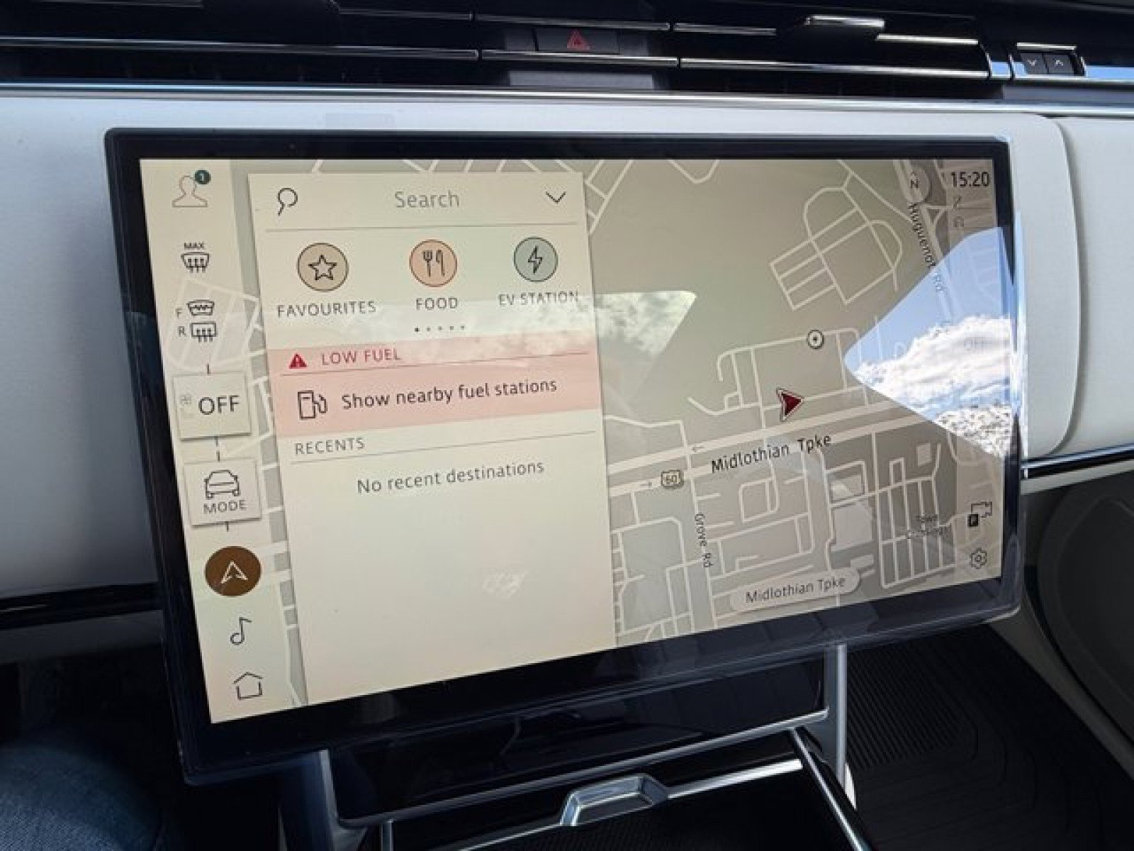 New 2026 Land Rover Range Rover SE AWD/4WD image 16