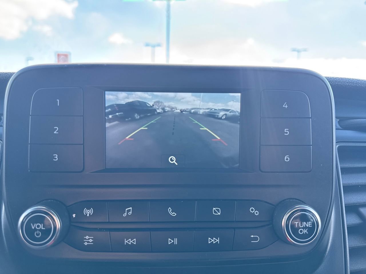 Used 2024 Ford Transit 250 Low Roof AWD w/ Exterior Upgrade Package image 18