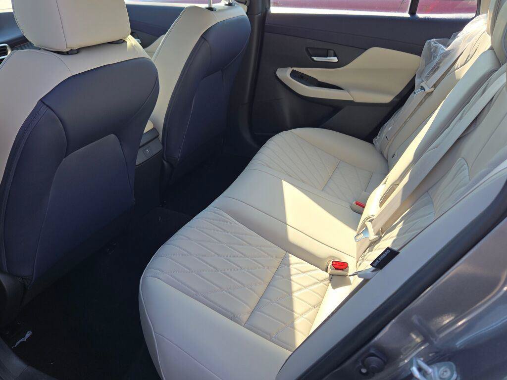 New 2026 Nissan Sentra SL w/ Floor Mat Package FWD image 2