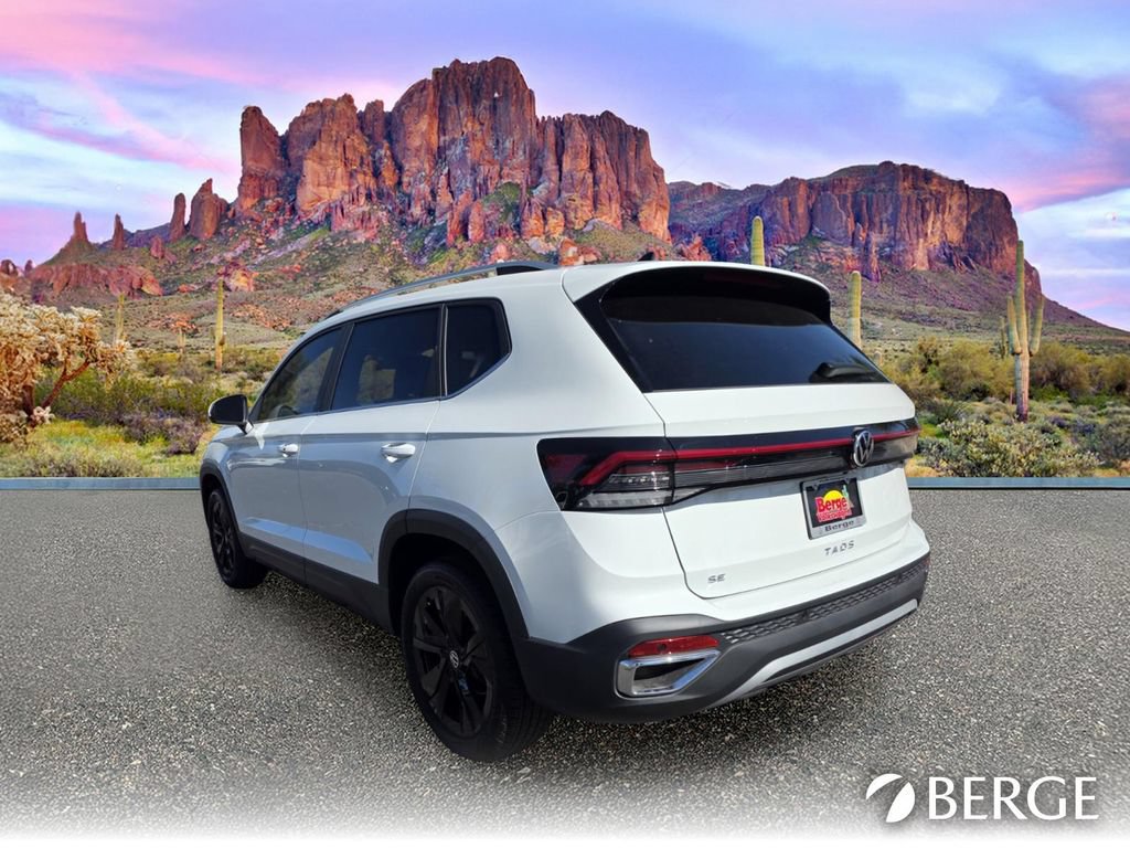 New 2026 Volkswagen Taos SE FWD image 4