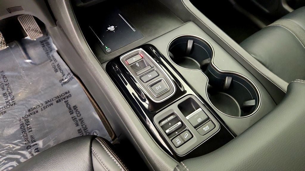 Used 2023 Honda Pilot EX-L image 16