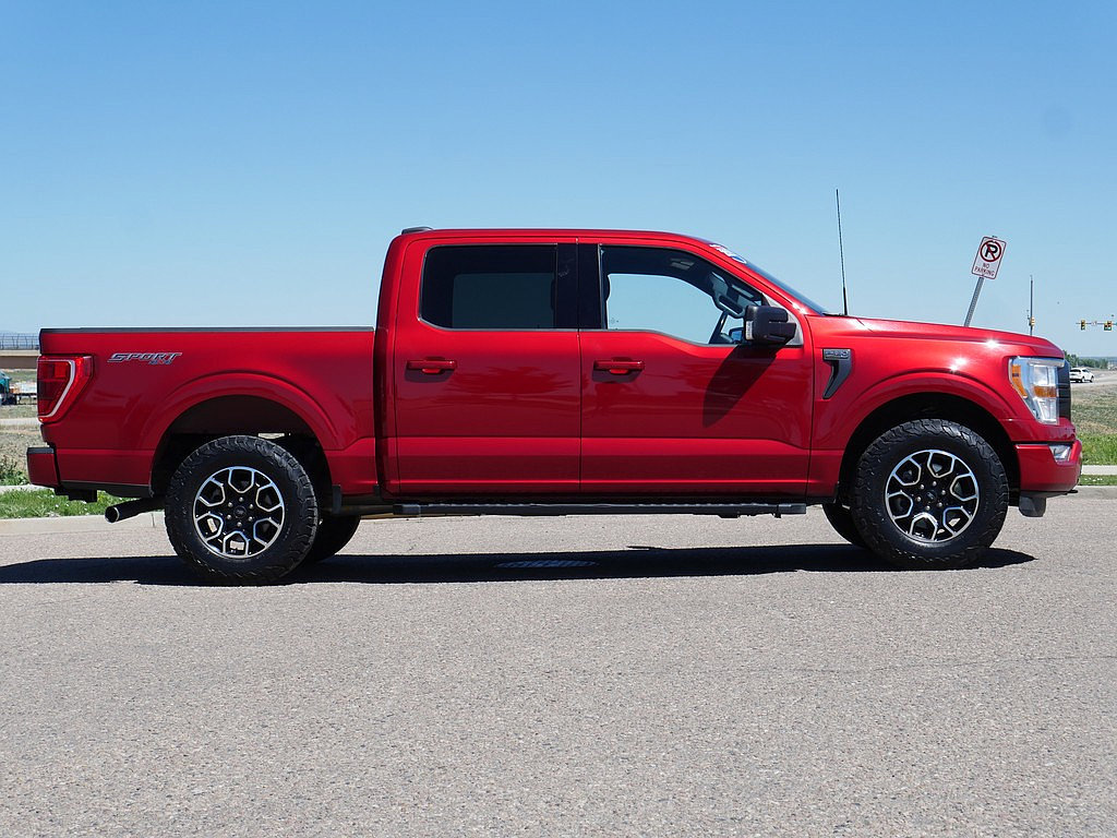 Used 2021 Ford F150 XLT w/ Equipment Group 301A Mid AWD/4WD image 7