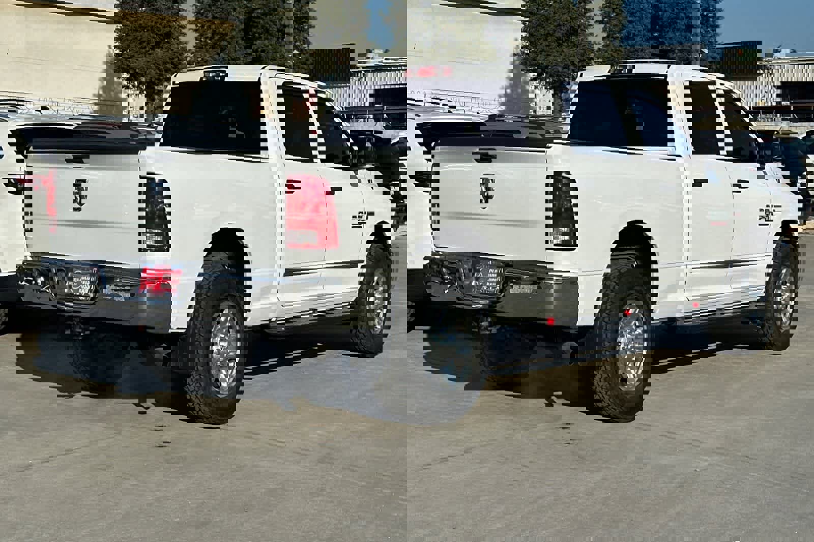 Used 2017 RAM 2500 Tradesman w/ Chrome Appearance Group image 3