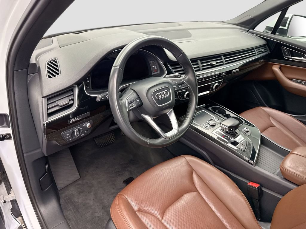 Used 2018 Audi Q7 3.0T Prestige w/ Prestige Package image 9