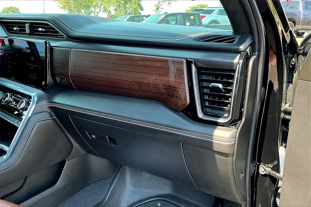 Used 2022 GMC Sierra 1500 Denali Ultimate image 13