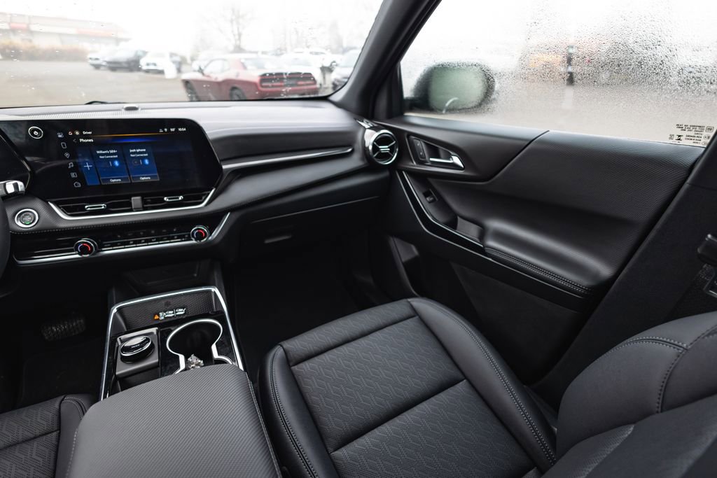 New 2026 Chevrolet Equinox LT w/ Convenience Package II image 26