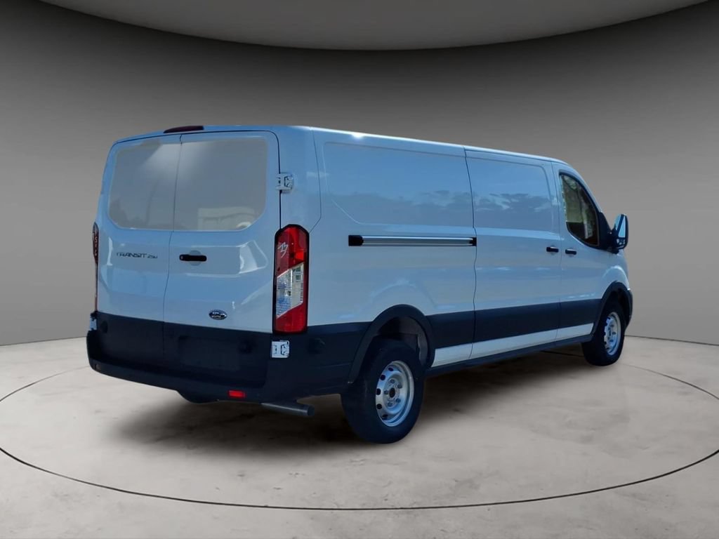 New 2025 Ford Transit 250 Low Roof RWD image 5