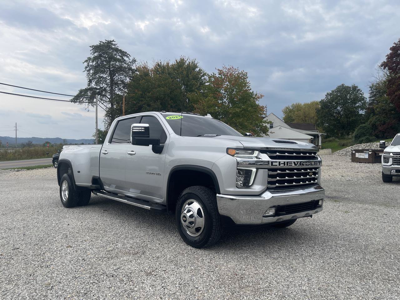Used 2021 Chevrolet Silverado 3500 LTZ w/ LTZ Convenience Package AWD/4WD image 15