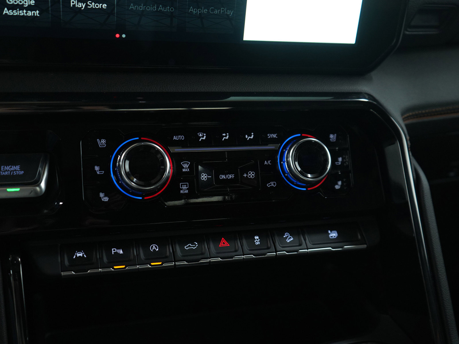 Used 2022 GMC Sierra 1500 AT4 w/ AT4 Premium Package image 23