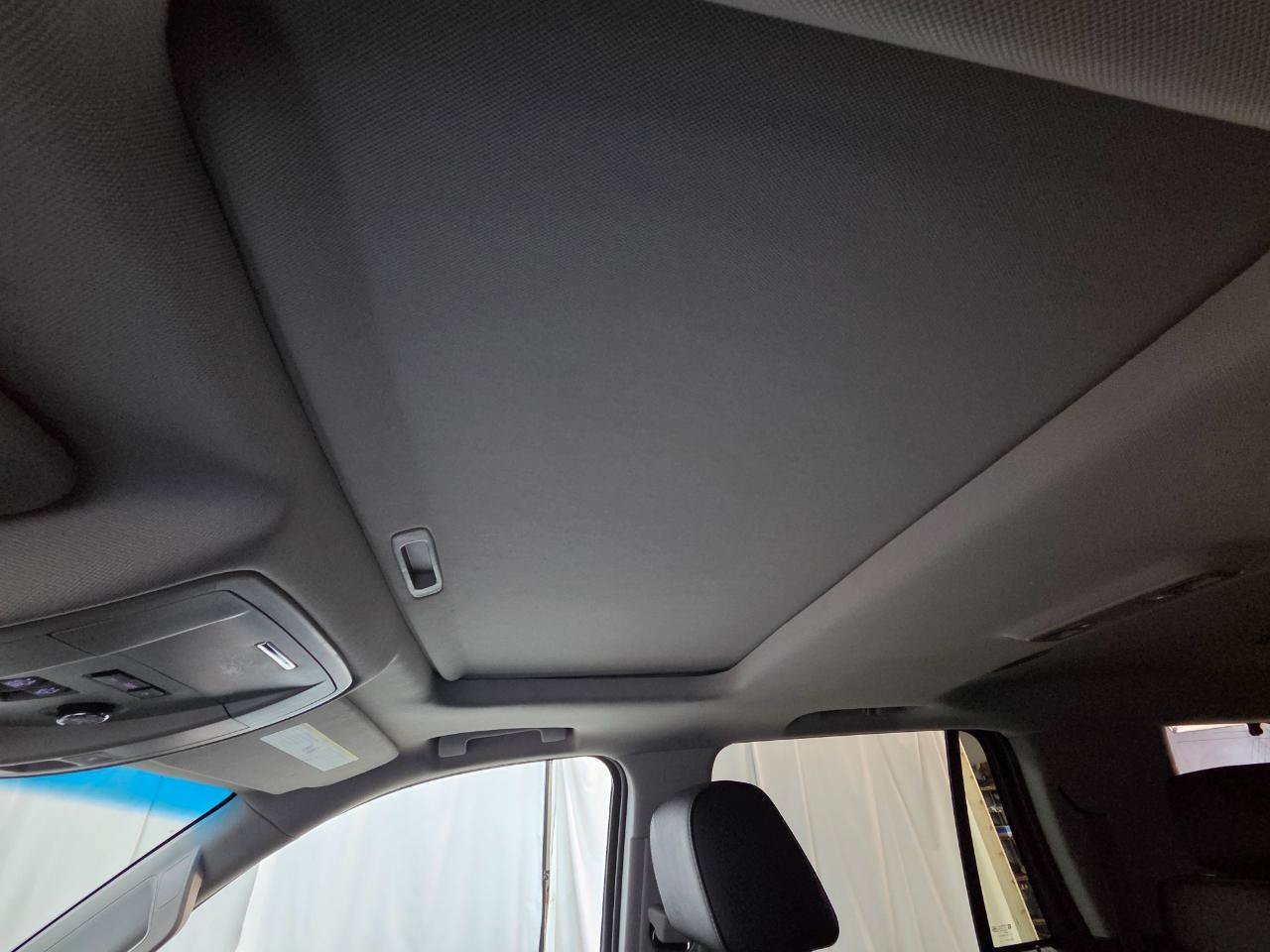 Used 2017 Chevrolet Tahoe LT AWD/4WD image 33