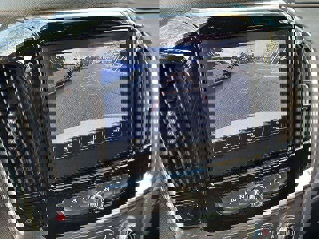 Used 2023 Chevrolet Traverse LT image 20