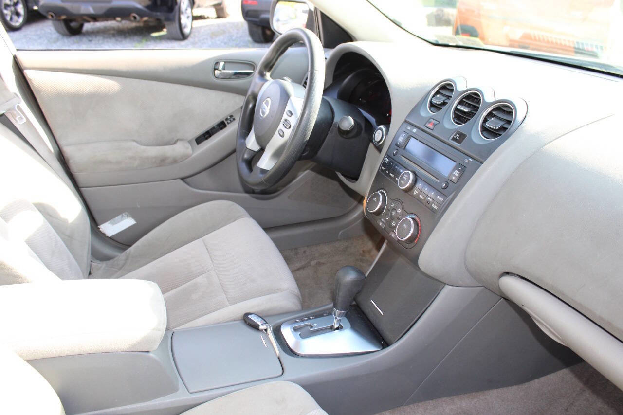 Used 2008 Nissan Altima 2.5 S FWD image 11