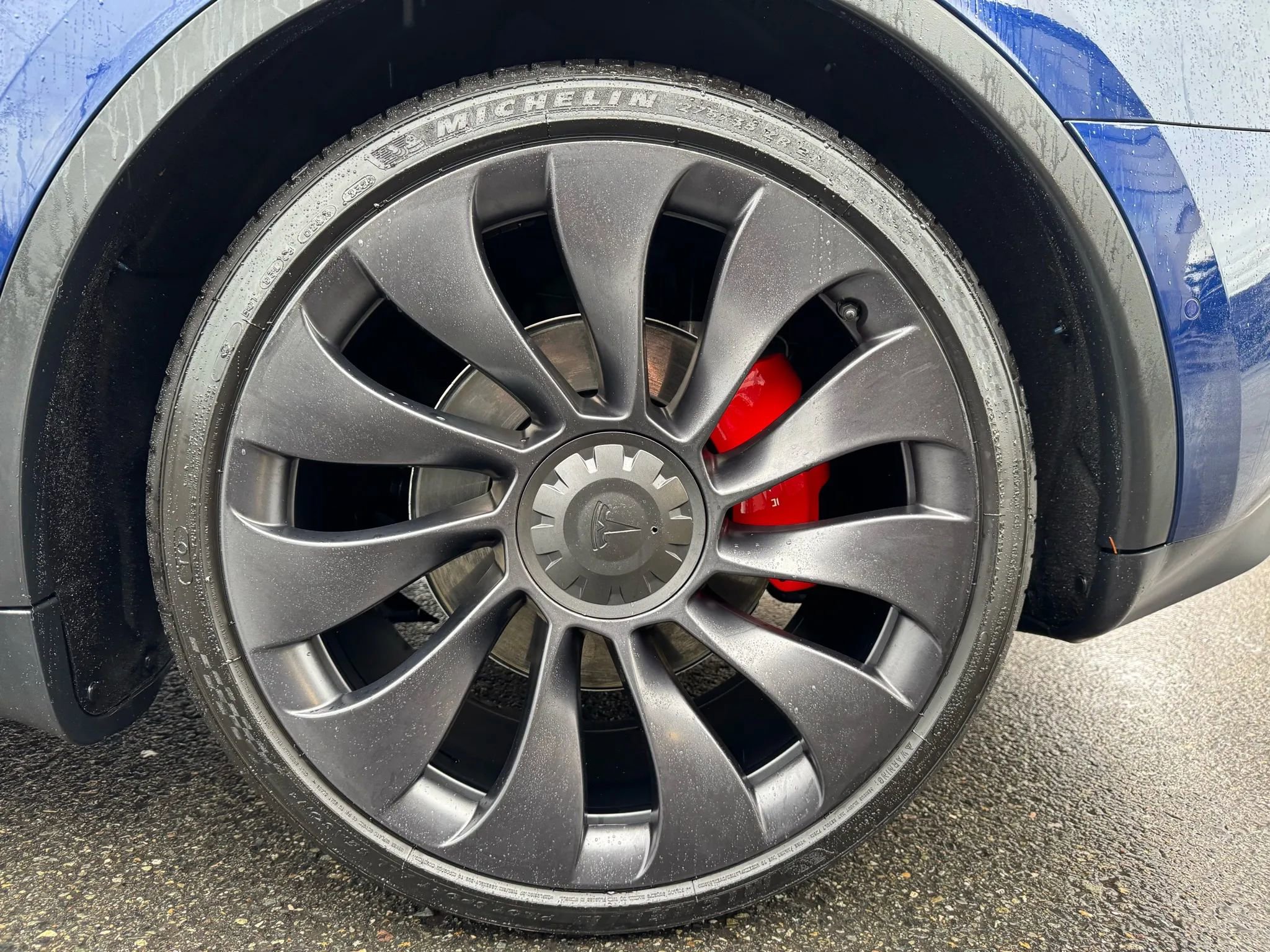 Used 2022 Tesla Model Y Performance image 20