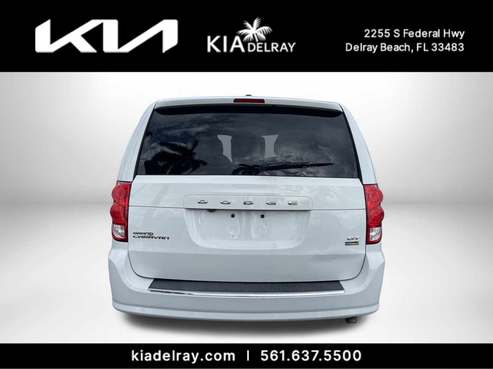 Used 2019 Dodge Grand Caravan GT image 4