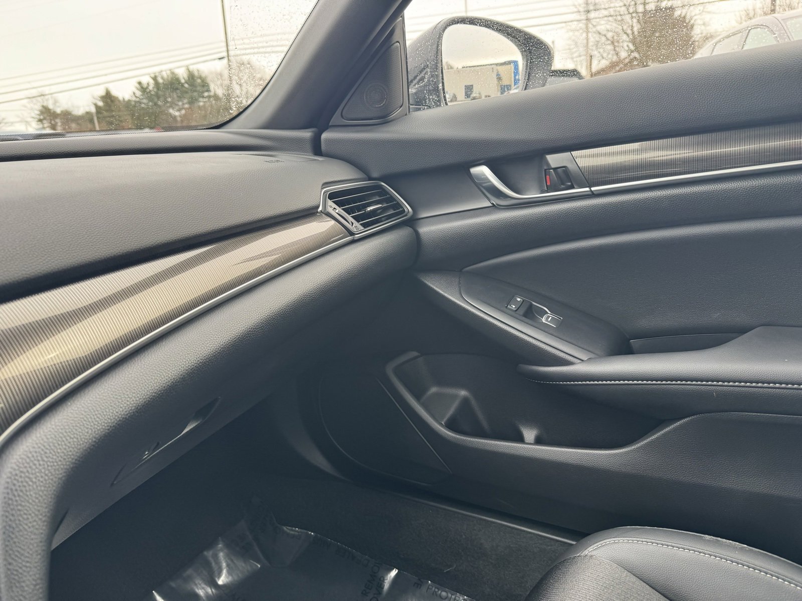 Used 2022 Honda Accord Sport image 25