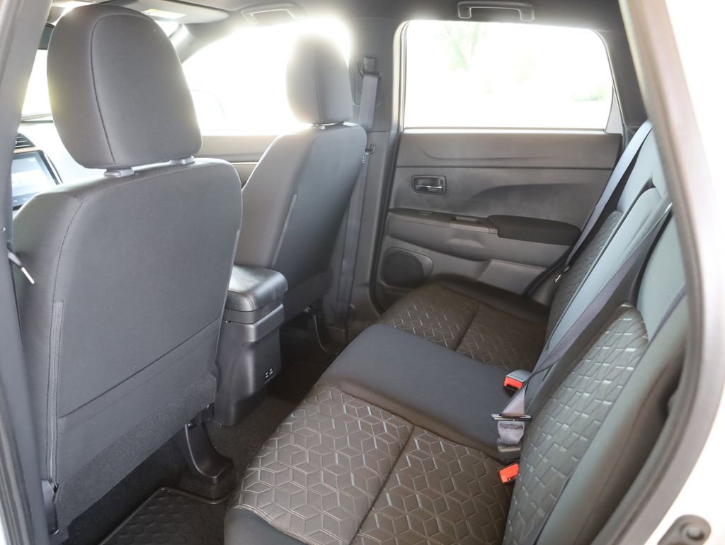 New 2025 Mitsubishi Outlander Sport AWD image 28