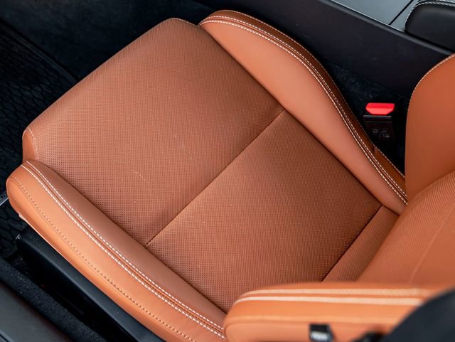 Used 2021 Jaguar F-TYPE Coupe image 17