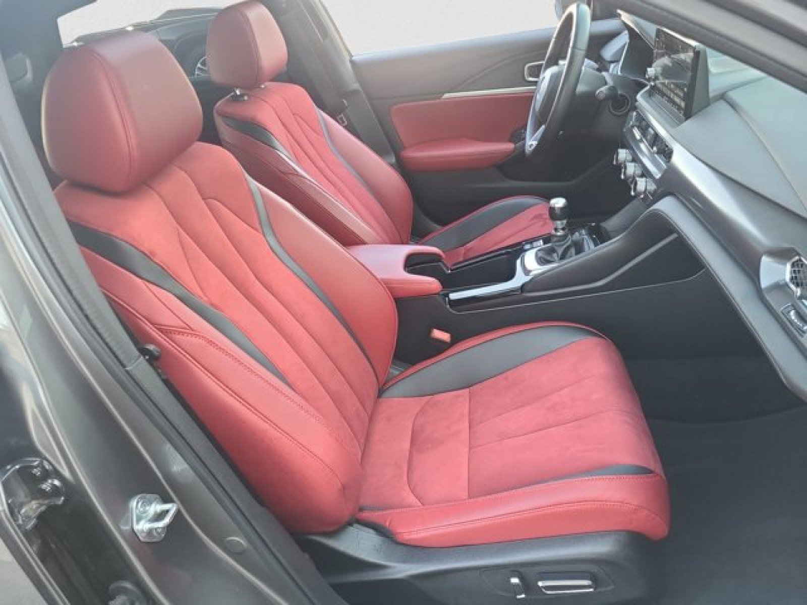 Used 2024 Acura Integra A-Spec image 21