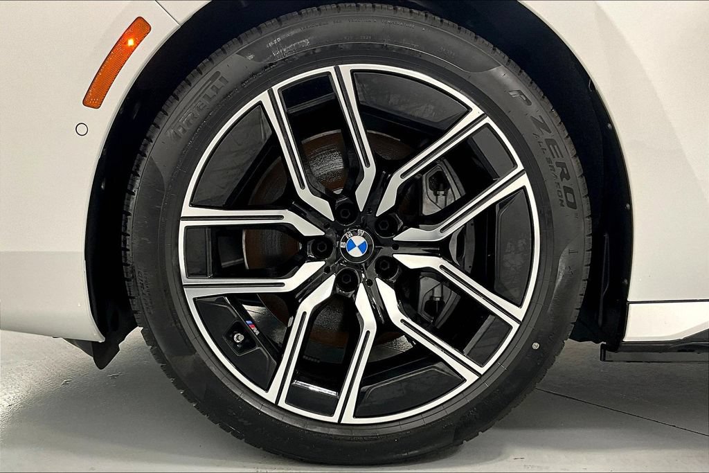 New 2025 BMW i7 eDrive50 RWD image 31