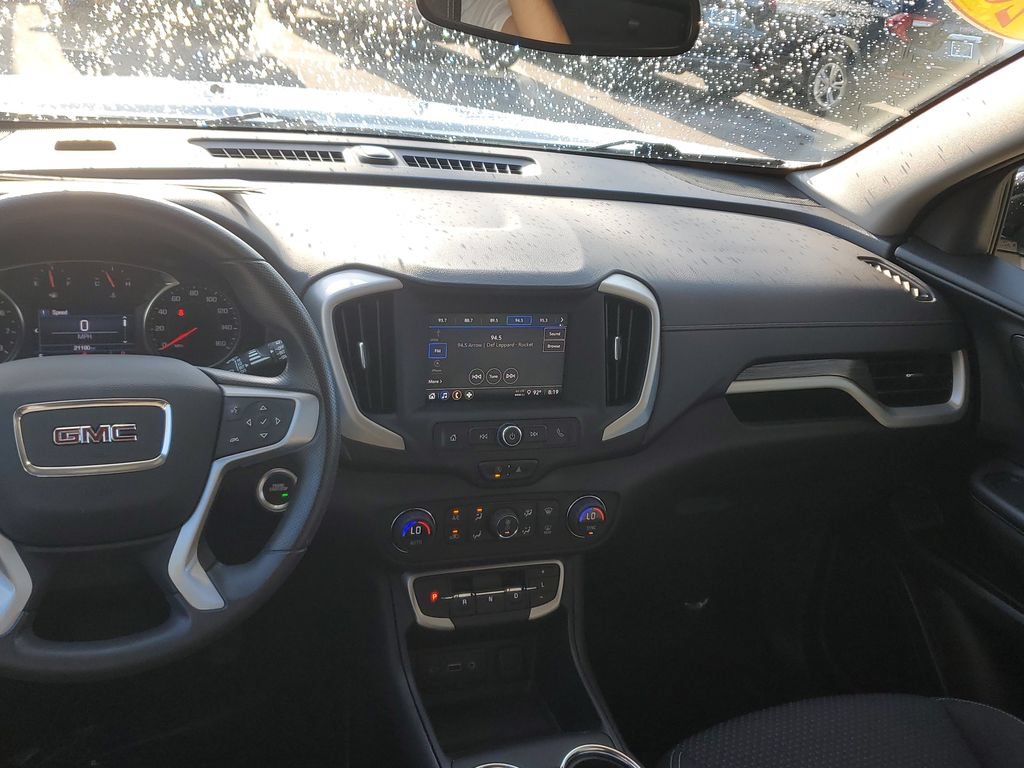 Certified 2023 GMC Terrain SLE w/ Driver Convenience Package FWD image 19