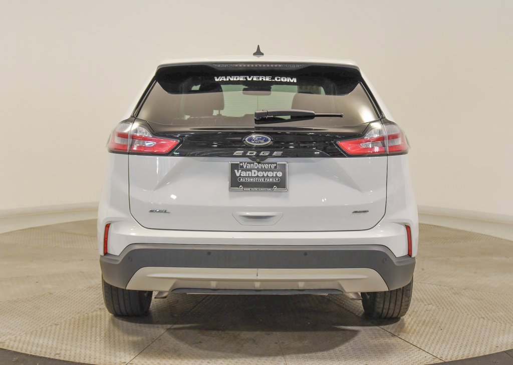 Used 2024 Ford Edge SEL image 9