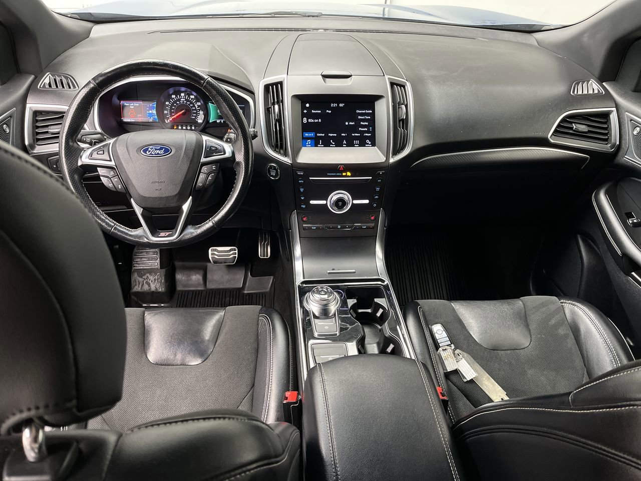 Used 2019 Ford Edge ST w/ Convenience Package AWD/4WD image 4