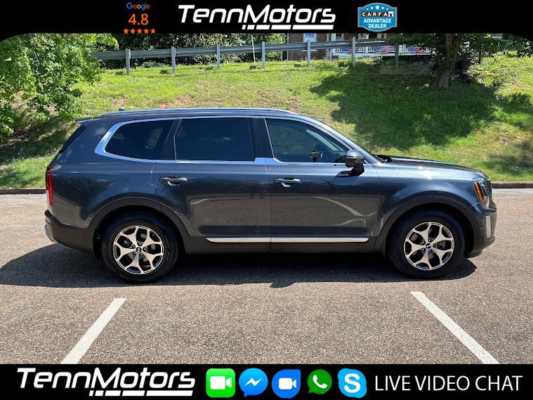 Used 2020 Kia Telluride EX AWD/4WD image 2