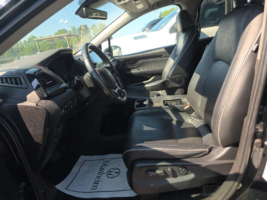 Used 2022 Honda Odyssey Elite image 4
