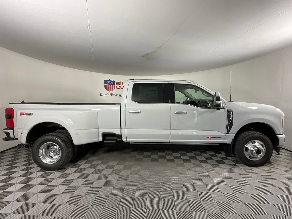 New 2026 Ford F350 Platinum w/ Platinum Plus Package AWD/4WD image 2