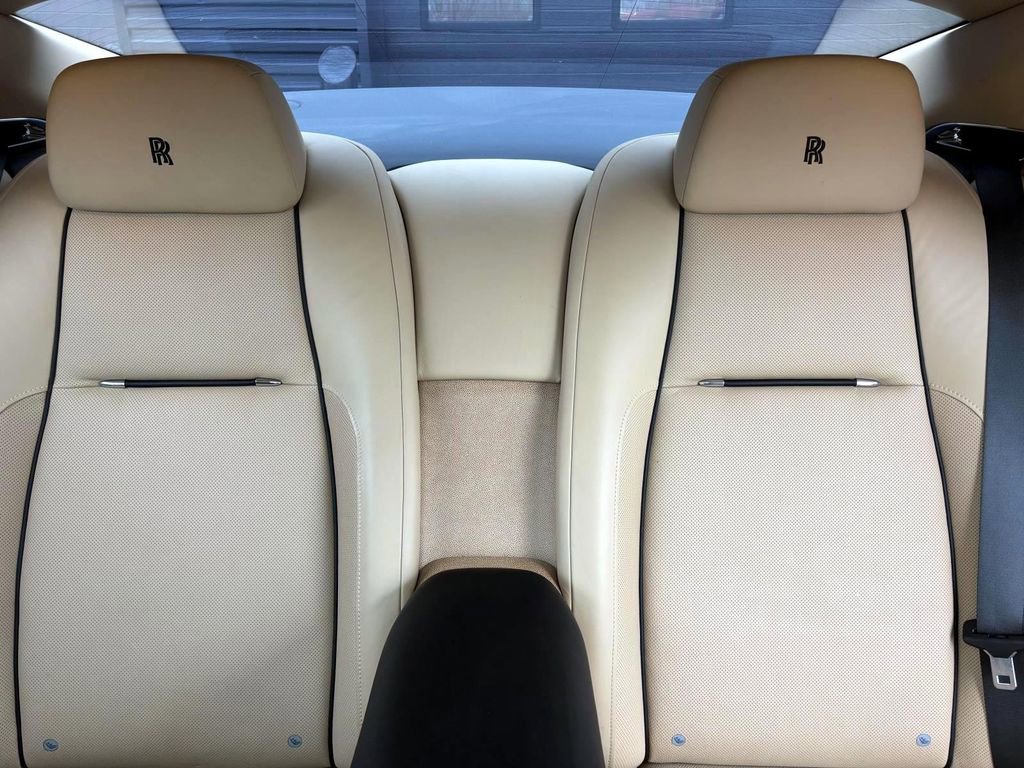 Used 2014 Rolls-Royce Wraith image 31