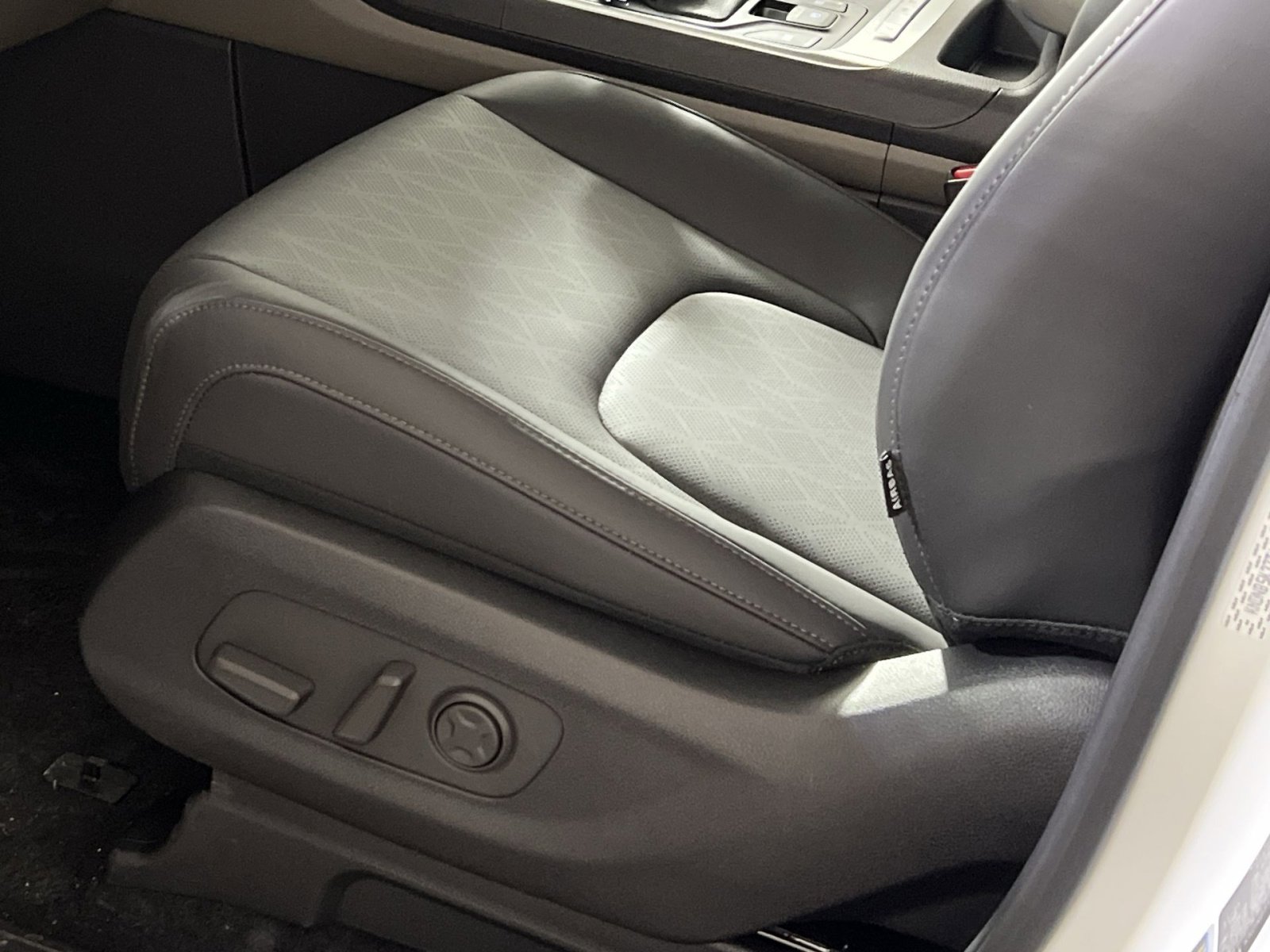 New 2026 Kia Carnival LXS image 12