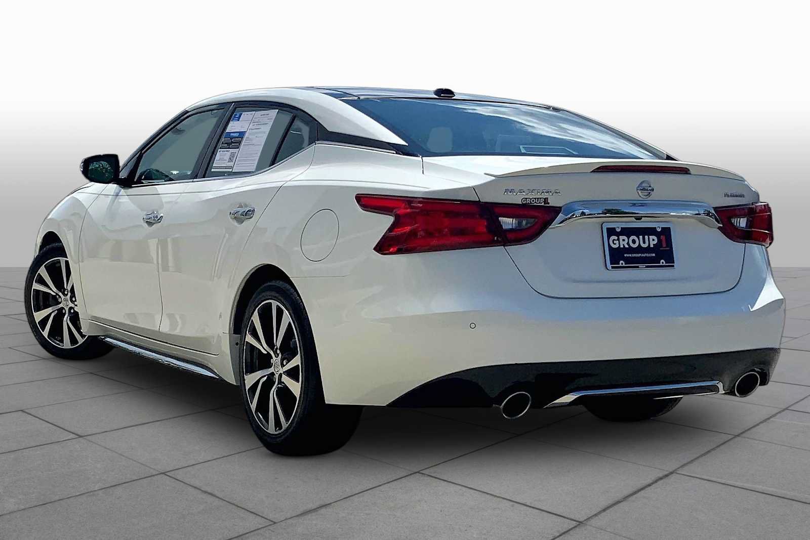 Used 2016 Nissan Maxima Platinum FWD image 10