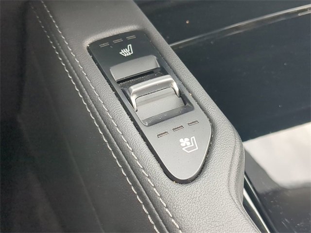 Used 2022 Kia Telluride EX w/ EX Premium Package image 22