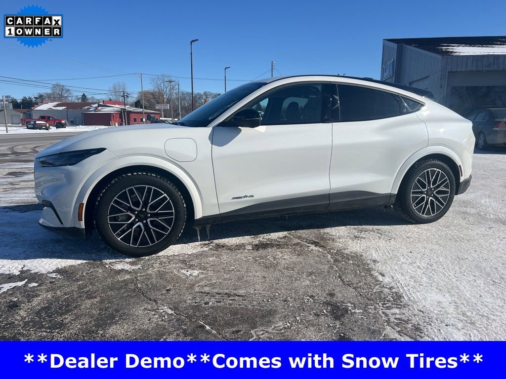 Used 2025 Ford Mustang Mach-E Premium image 4