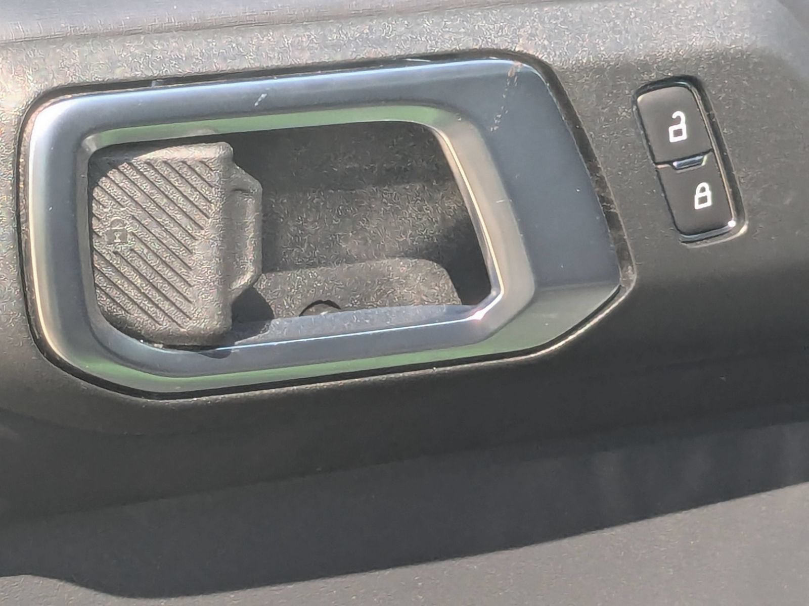 Used 2025 Ford Bronco Outer Banks AWD/4WD image 12