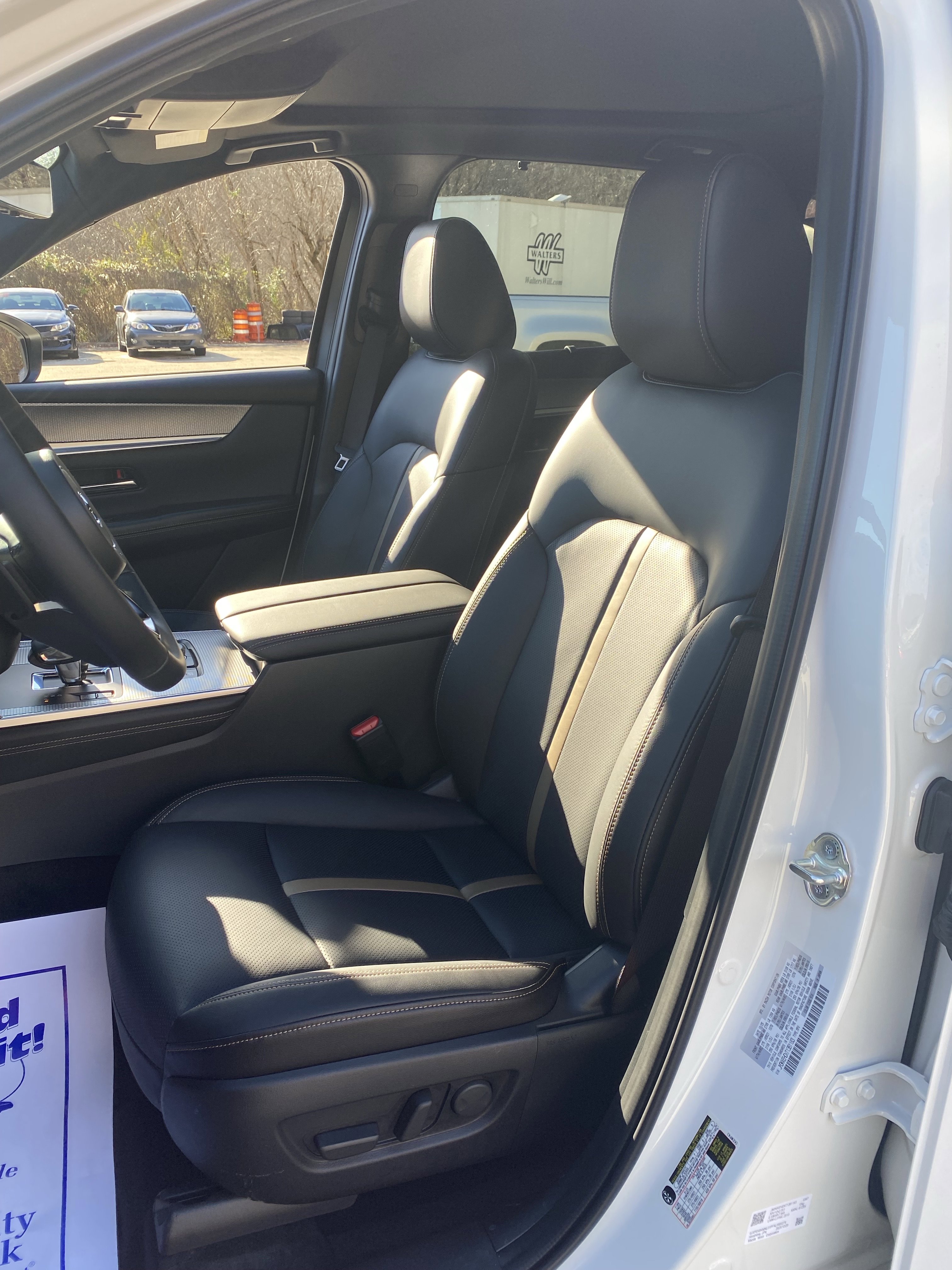 New 2026 MAZDA CX-90 3.3 Turbo w/ Premium Plus Pkg image 4