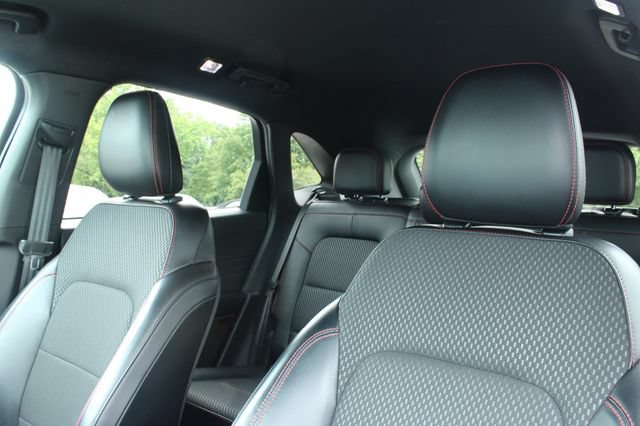 Used 2024 Ford Escape ST-Line w/ Tech Pack #1 AWD/4WD image 14