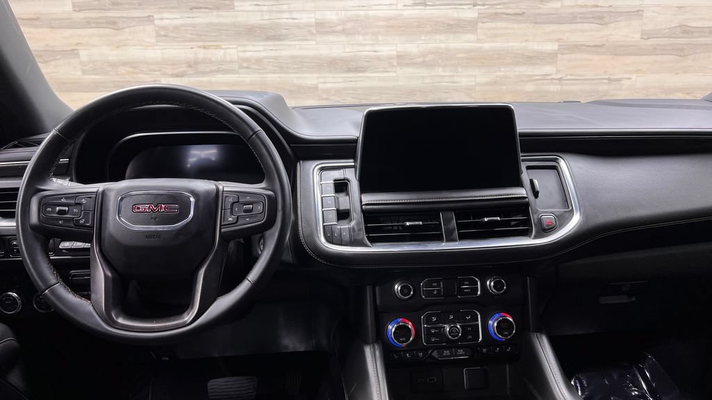 Used 2024 GMC Yukon XL AT4 w/ AT4 Premium Plus Package AWD/4WD image 2