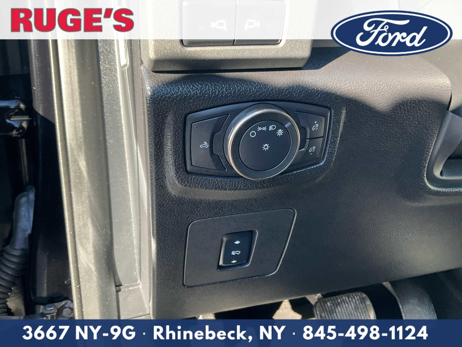 Used 2018 Ford F150 Raptor w/ Equipment Group 802A Luxury image 17