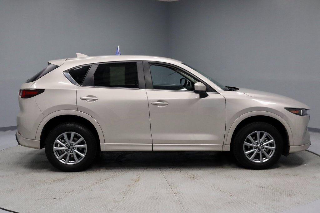 Used 2025 MAZDA CX-5 AWD 2.5 S w/ Select Package image 7