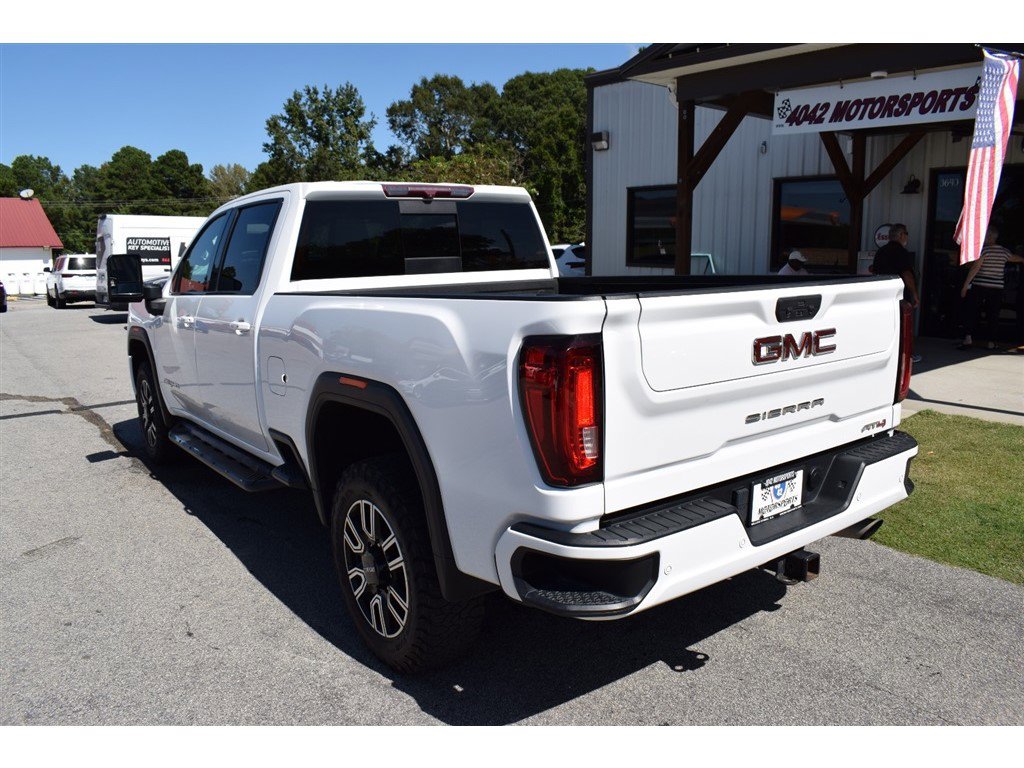 Used 2022 GMC Sierra 2500 AT4 w/ AT4 Preferred Package image 3