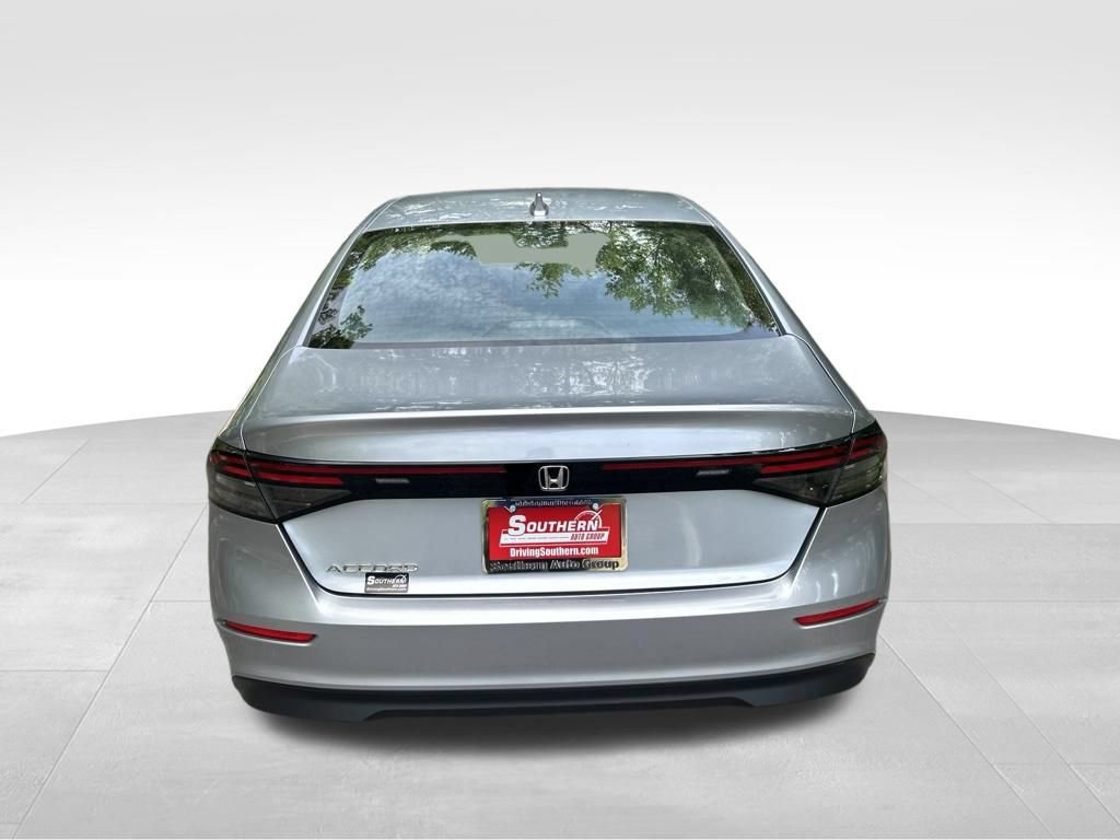 Used 2026 Honda Accord LX image 4