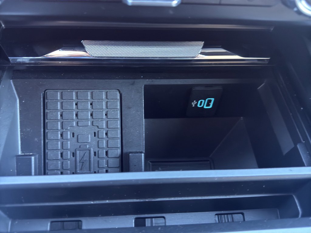 Used 2024 Ford F250 Lariat w/ Sport Appearance Package image 21